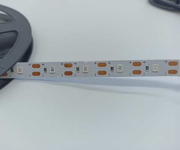 Світлодіодна UV стрічка 1 м DGH-DD-10 - Зображення 4